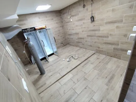 Izdavanje, poslovni prostor, 60m², Babilonija, Budva - image 4