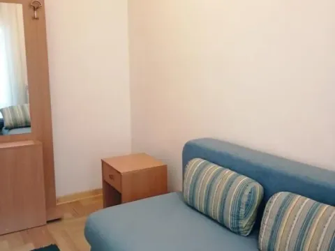 Izdavanje, dvosoban stan, 55m², Vračar Sve Podlokacije, Beograd - image 8