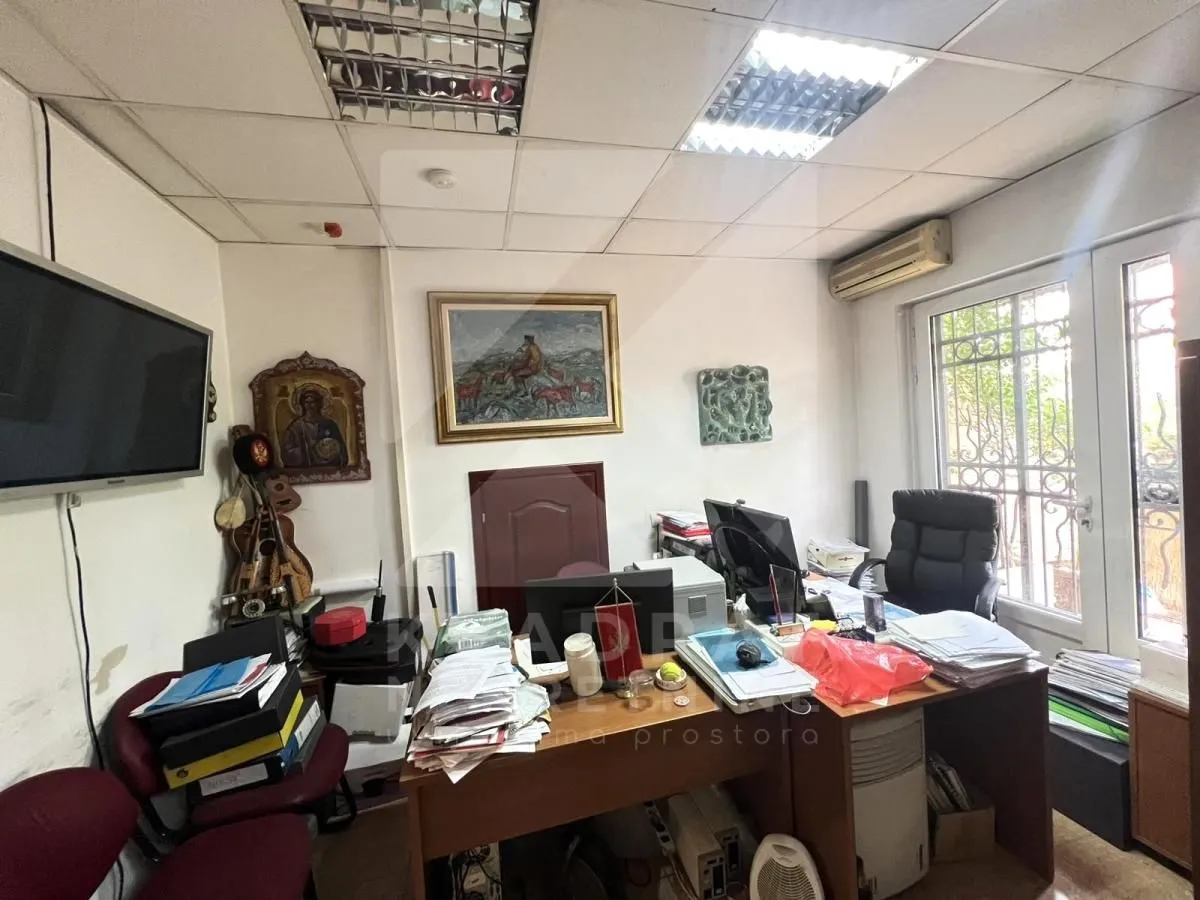 Rent, office space, 45m², Stara Varoš, Podgorica