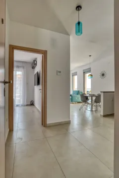 Izdavanje, jednosoban stan, 54m², Bečići, Budva - image 6