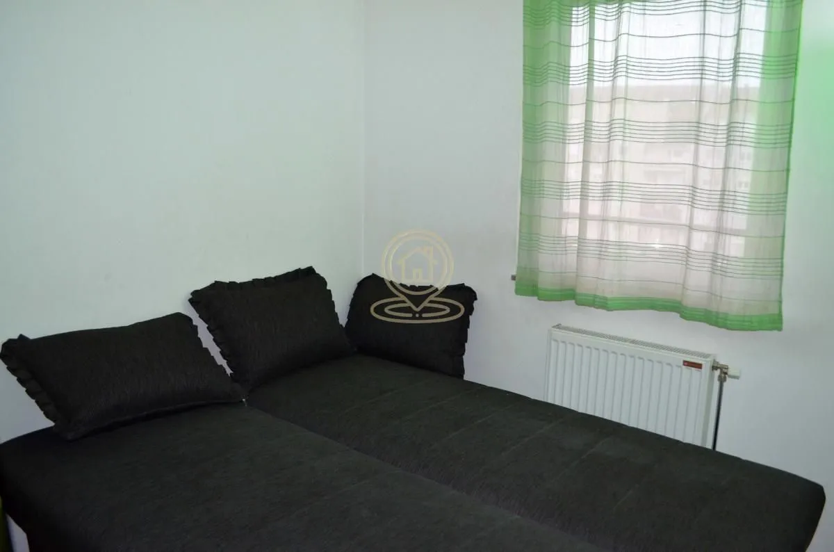 Izdavanje, dvosoban stan, 65m², Detelinara, Novi Sad Sve Podlokacije