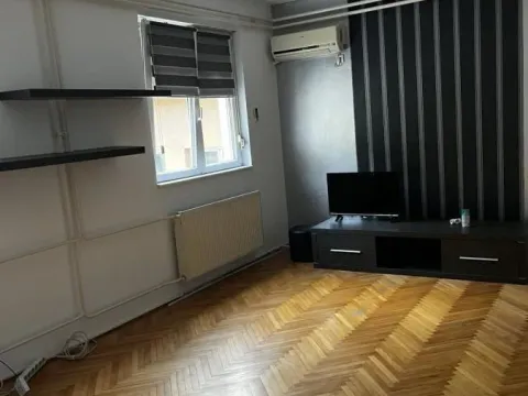 Rent, one bedroom apartment, 40m², Centar, Novi Sad - image 5