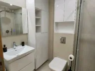 Izdavanje, dvosoban stan, 68m², New City, Podgorica - image 10