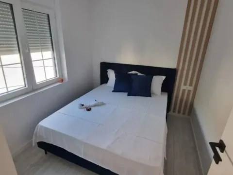 Rent, apartment, 45m², Gradiošnica, Tivat - image 7