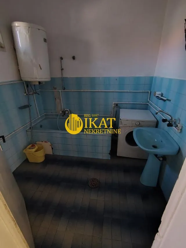 Prodaja, kuća, 145m², Titel, Novi Sad