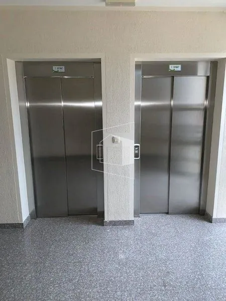 Izdavanje, jednosoban stan, 55m², Blok 6, Podgorica