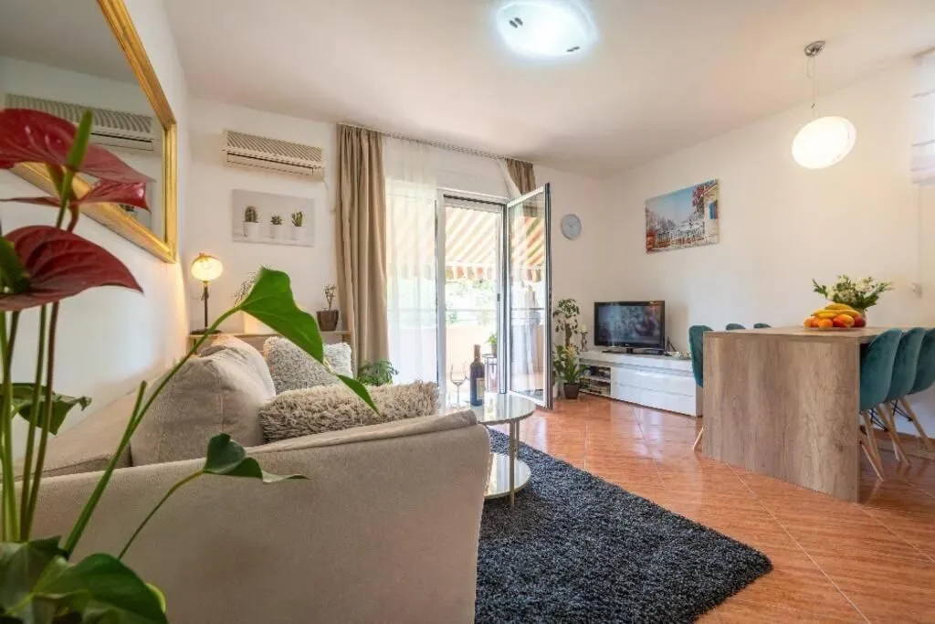 Rent, one bedroom apartment, 59m², Central Point, Podgorica