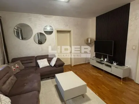 Stan in Voždovac Sve Podlokacije