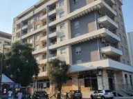 Izdavanje, jednosoban stan, 43m², Centar, Budva - image 1