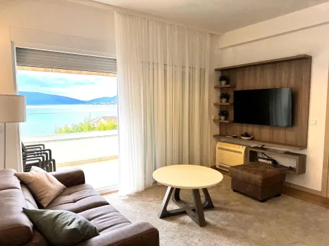 Prodaja, stan, 66m², Tivat, Crna Gora - image 7