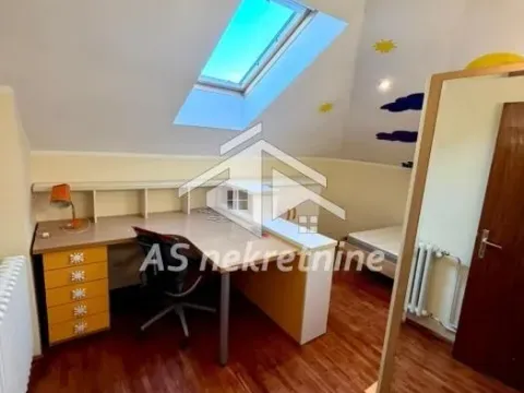 Rent, apartment, 200m², Stari Grad, Beograd - image 18