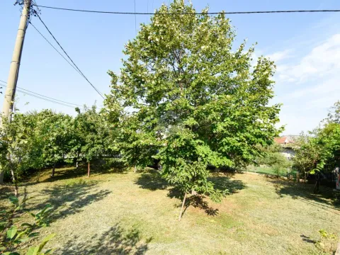 Prodaja, kuća, 250m², Podgorica, Crna Gora - image 23