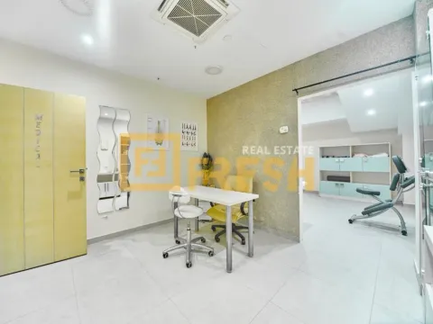 Prodaja, poslovni prostor, 1343m², Centar, Podgorica - image 43