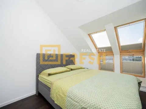 Izdavanje, trosoban stan, 110m², Momišići, Podgorica - image 9