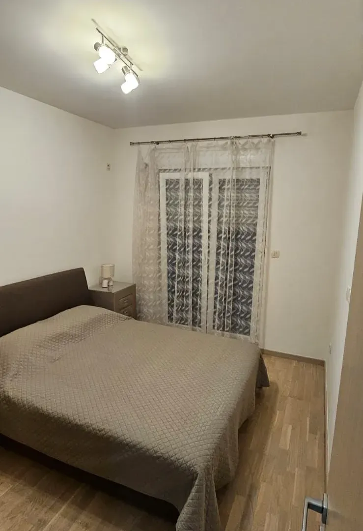 Izdavanje, jednosoban stan, 47m², City Kvart, Podgorica