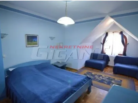 Prodaja, kuća, 377m², Đurkovac, Zlatibor - image 2