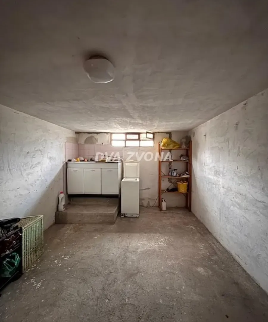Prodaja, kuća, 154m², Čortanovci, Inđija