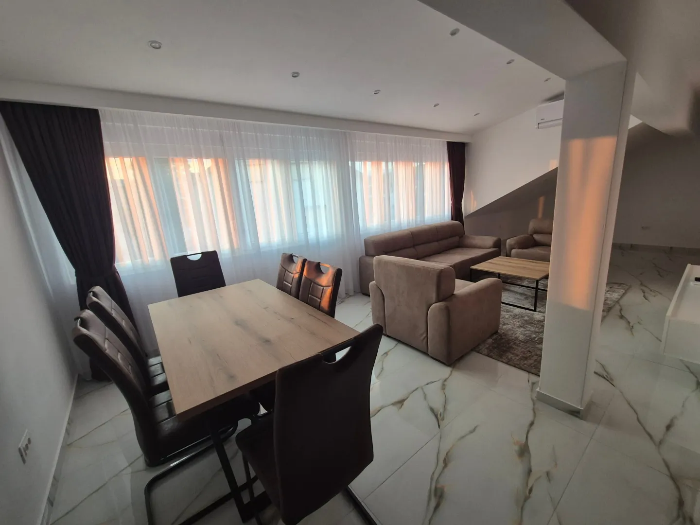 Izdavanje, jednosoban stan, 59m², Dalmatinska ulica, Podgorica