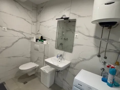 Rent, one bedroom apartment, 48m², Stari Aerodrom, Podgorica - image 5