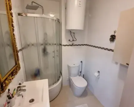 Izdavanje, četvorosoban stan, 100m², Centar, Novi Sad - image 19