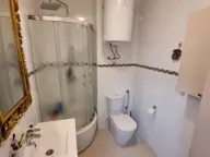 Izdavanje, četvorosoban stan, 100m², Centar, Novi Sad - image 19