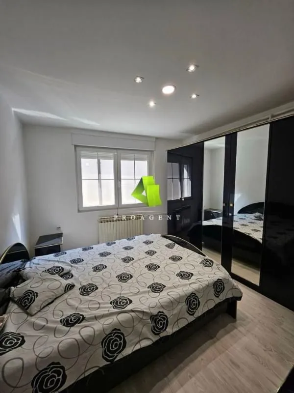 Izdavanje, kuća, 100m², Crveni Krst, Niš