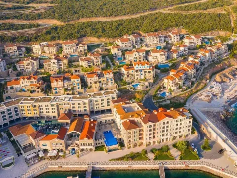 Sale, one bedroom apartment, 64m², Luštica, Tivat - image 12