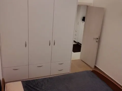 Izdavanje, jednosoban stan, 38m², Gintaš, Podgorica - image 12