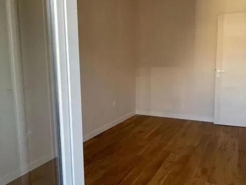 Sale, one bedroom apartment, 40m², Podgorica, Crna Gora - image 7