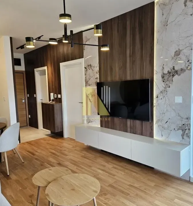 Izdavanje, dvosoban stan, 41m², Novo naselje, Novi Sad