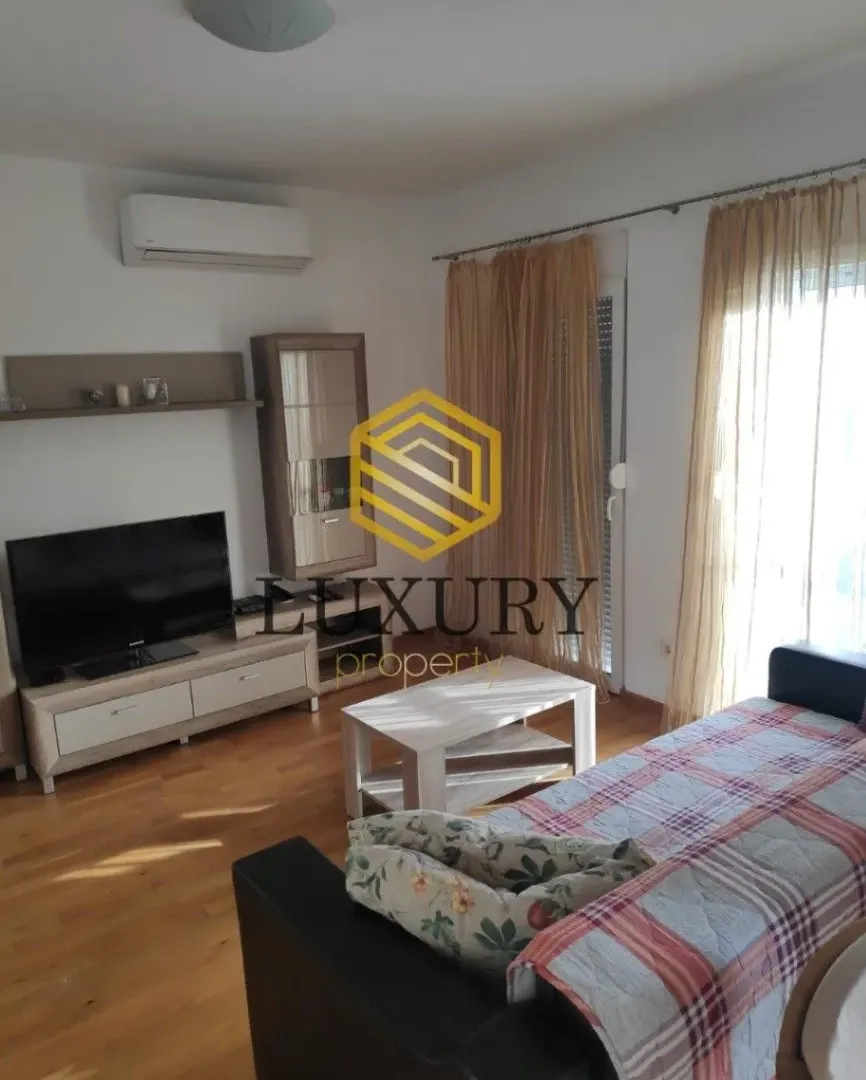 Rent, three bedroom apartment, 100m², Zagorič, Podgorica