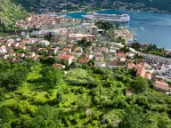  Land Lot for Sale, 1700m2, Dobrota, Kotor