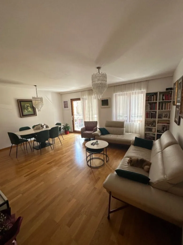 Prodaja, stan, 92m², Tološka šuma, Podgorica