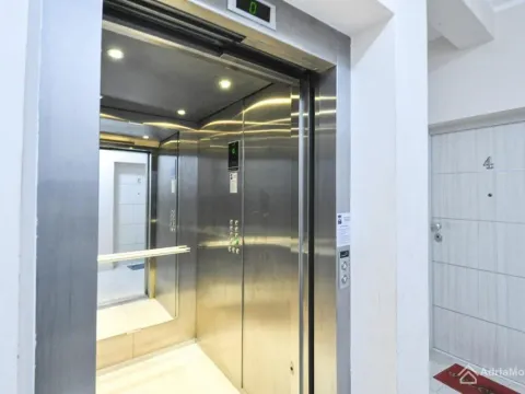 Sale, two bedroom apartment, 115m², Bečići, Budva - image 22