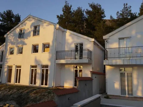 Prodaja, kuća, 300m², Kavač, Kotor - image 2