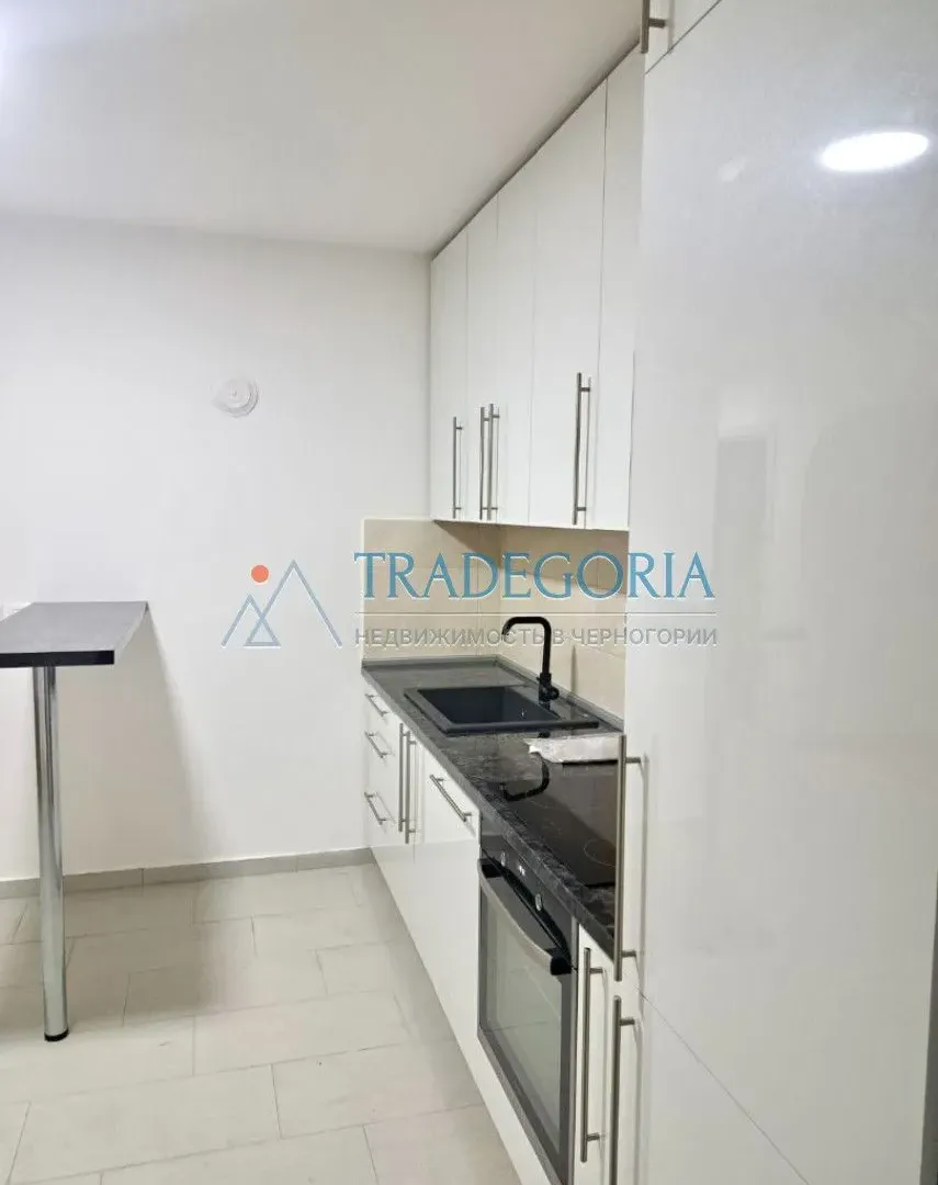 Prodaja, dvosoban stan, 65m², Bar, Crna Gora