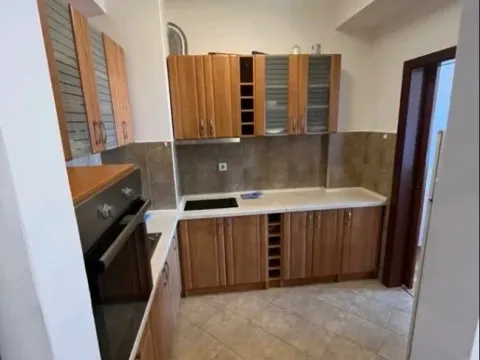 Izdavanje, jednosoban stan, 51m², Stari Aerodrom, Podgorica - image 12