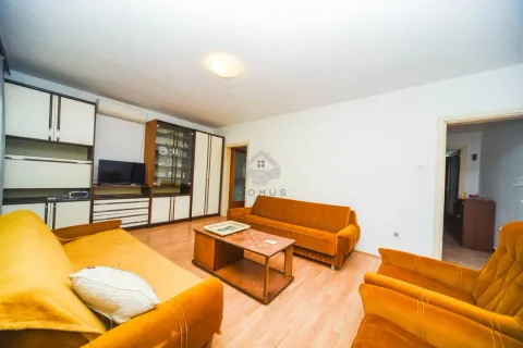 Izdavanje, trosoban stan, 100m², Zabjelo, Podgorica - image 2