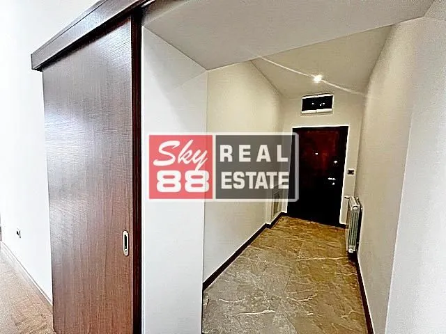 Prodaja, trosoban stan, 66m², Vračar Hram, Vračar Sve Podlokacije