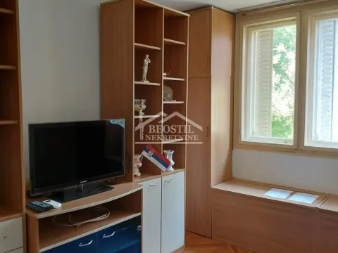 Rent, two bedroom apartment, 46m², Karaburma, Palilula Sve Podlokacije - image 5