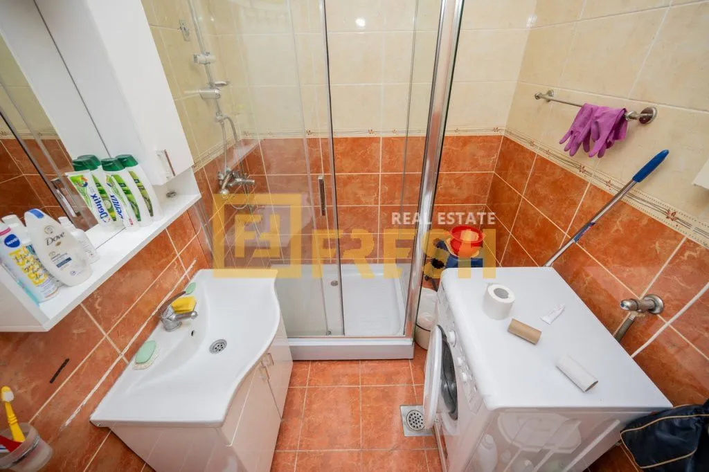 Sale, house, 348m², Stara Varoš, Podgorica