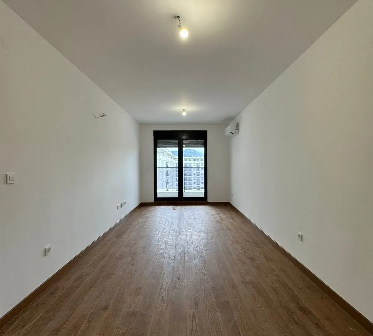 Izdavanje, stan, 64m², Tološka šuma, Podgorica