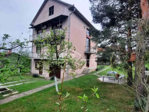 Prodaja, kuća, 219m², Čukarica, Beograd - image 2