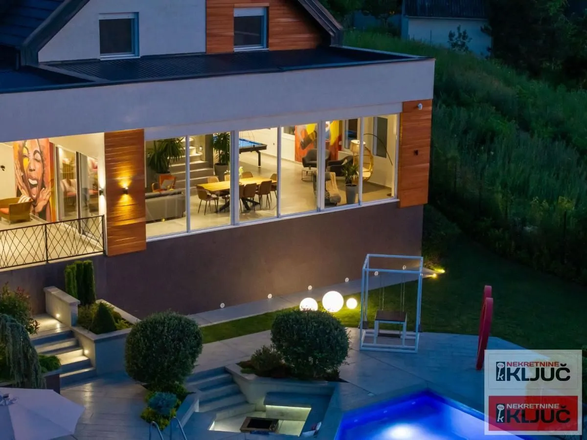 Rent, house, 300m², Sremski Karlovci, Novi Sad