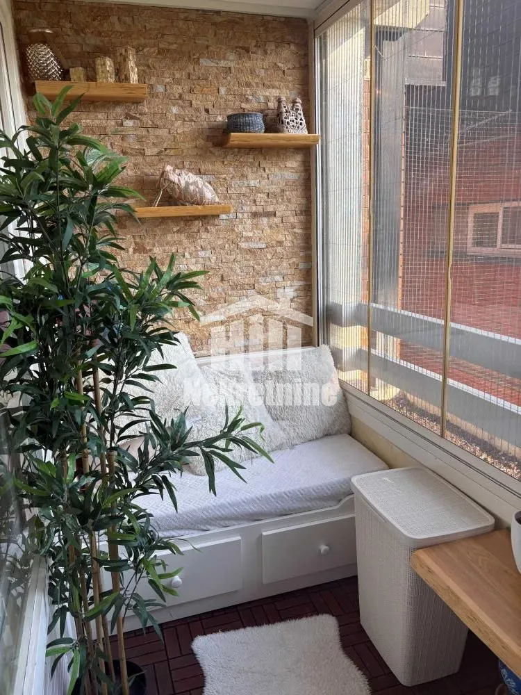 Prodaja, dvosoban stan, 62m², Galenika, Beograd