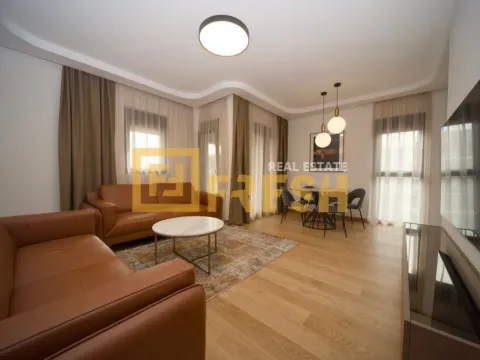 Izdavanje, dvosoban stan, 75m², City Kvart, Podgorica - image 1