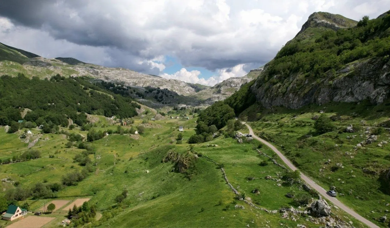 Prodaja, plac, 9000m², Veruša, Podgorica