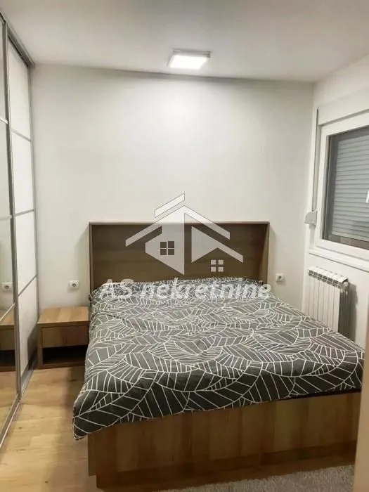 Izdavanje, dvosoban stan, 52m², Lekino Brdo, Voždovac Sve Podlokacije