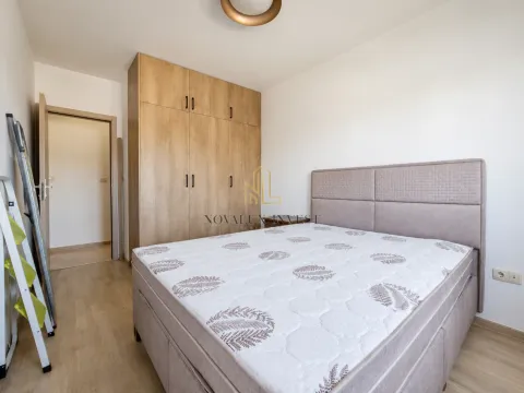 Rent, two bedroom apartment, 70m², City Kvart, Podgorica - image 8