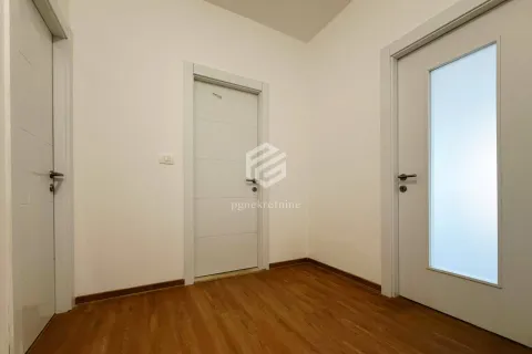 Rent, two bedroom apartment, 60m², Zabjelo, Podgorica - image 10